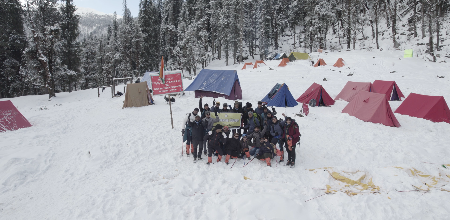Kedarkantha Trek Day 2 - forest trail