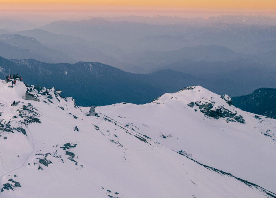 How to reach kedarkantha from dehradun